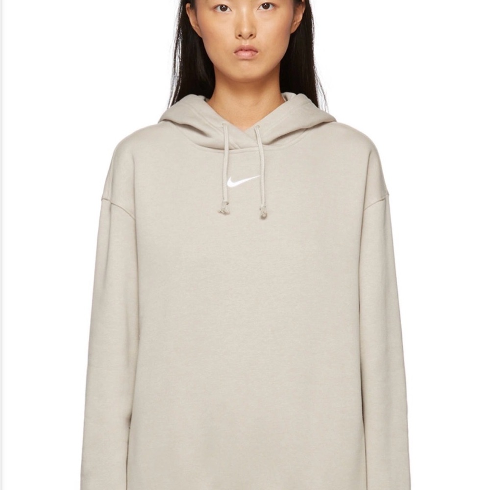 Nike Women's Beige Hoodie Sweater